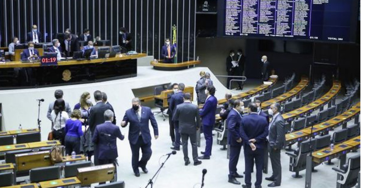 Câmara deve votar legalização dos jogos, cultivo da cannabis para uso medicinal e ensino à distância em 2022 (Foto: Câmara dos Deputados - Divulgação)