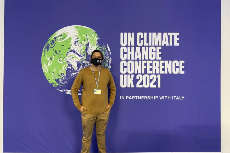 Jovem anapolino em marcha pelo clima.