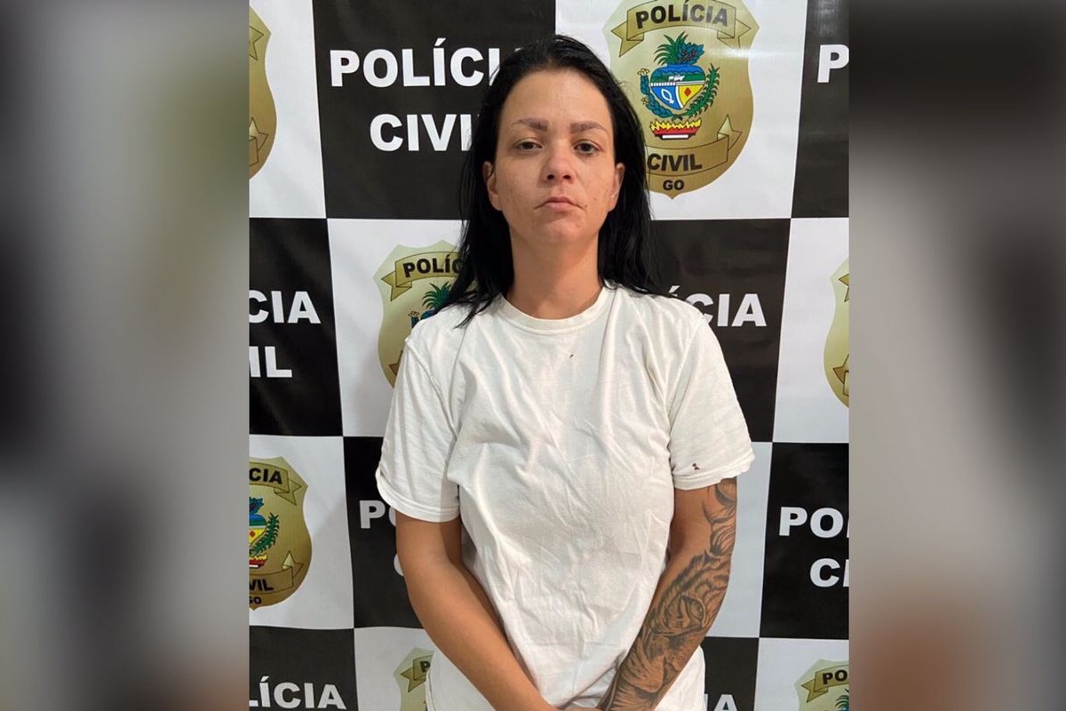 Mulher é presa acusada de furto, estelionato e roubo em Valparaíso de Goiás