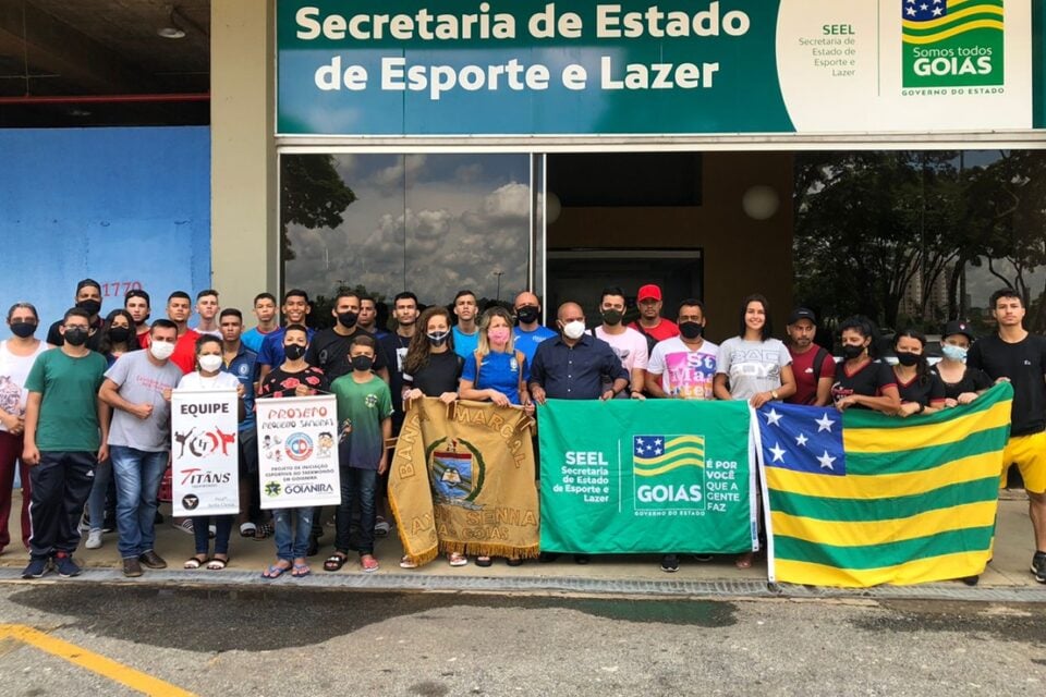 Atletas goianos que irão disputar o Supercampeonato Brasileiro de Taekwondo