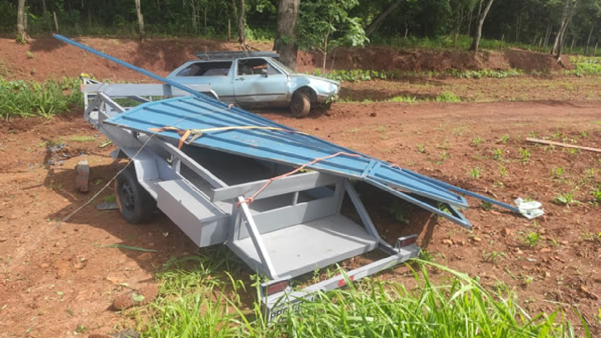 Duas pessoas ficam feridas em capotamento na GO-080, em Goianésia