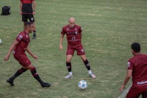 Jogadores do Atlético-GO durante treinamento no CT do Dragão