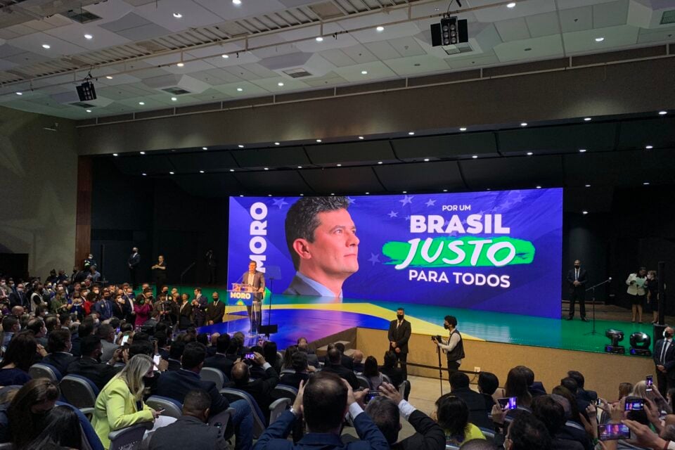 Sérgio Moro se filia ao Podemos, mas faz segredo sobre candidatura
