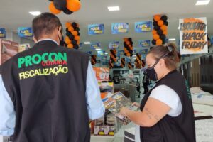 O Procon Goiânia divulgou uma lista com 429 produtos que podem entrar nas promoções da Black Friday, que ocorre na capital na sexta (26). (Foto: Procon)