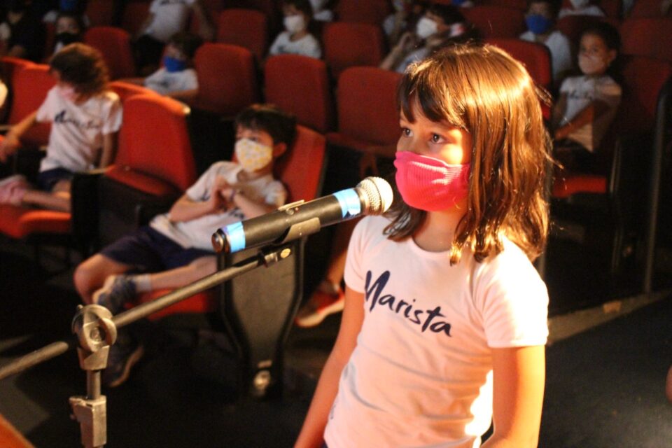 Projeto do segundo ano do ensino fundamental discutiu a importância da empatia e do respeito no esporte. 