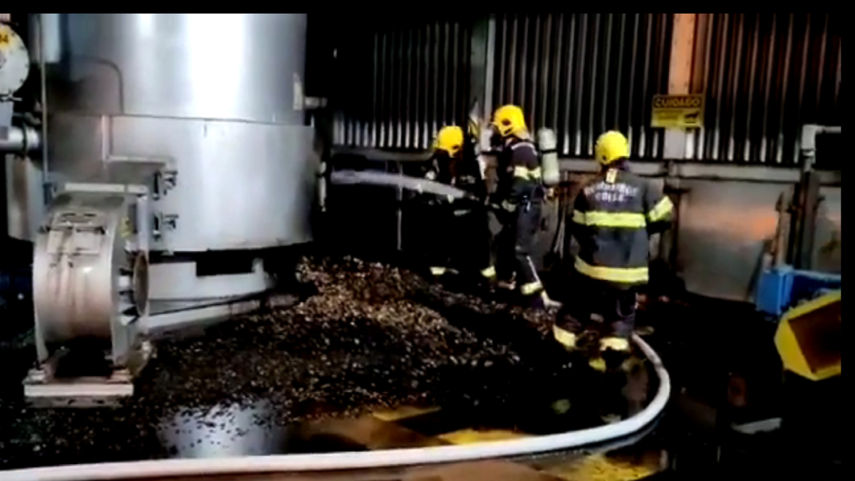 Fornalha de grãos superaquece e causa incêndio em fábrica de Goianésia