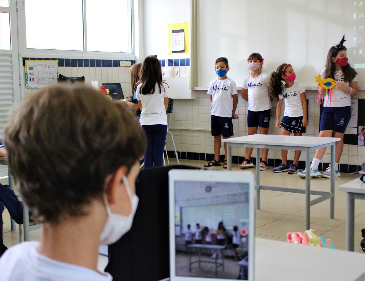 Os projetos apresentados têm como principal objetivo provocar os estudantes, valorizar o protagonismo de cada um, além de prepará-los para os seus projetos de vida.