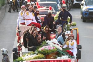 Rainha da sofrência: a despedida de Marília Mendonça em Goiânia