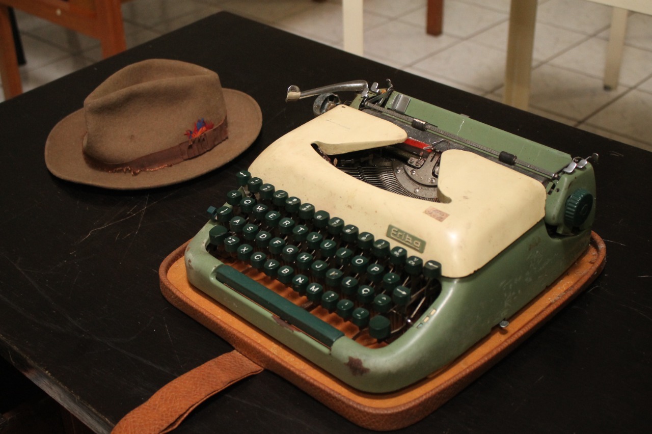 Exposição sobre Bernardo Élis acontece no Centro Cultural Octo Marques