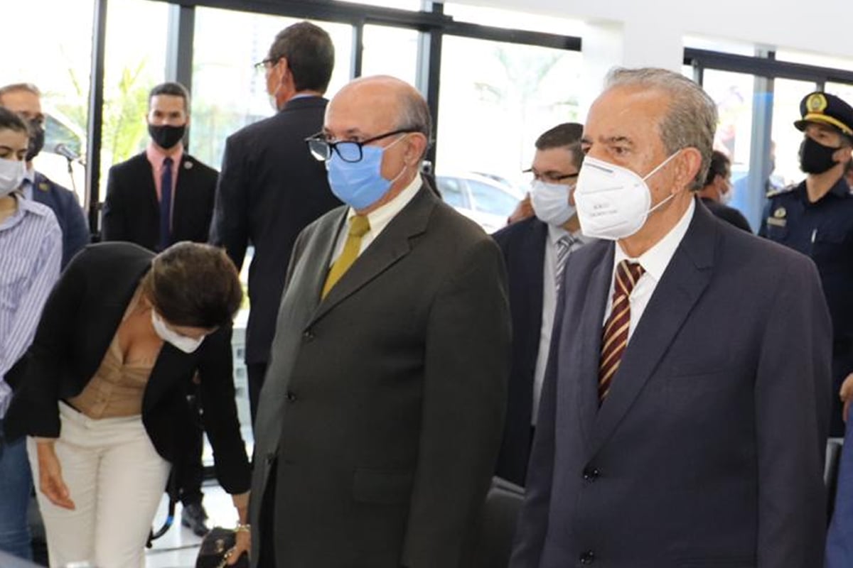 Casa de Vidro em Goiânia será rebatizada com nome de Iris, diz Rogério Cruz