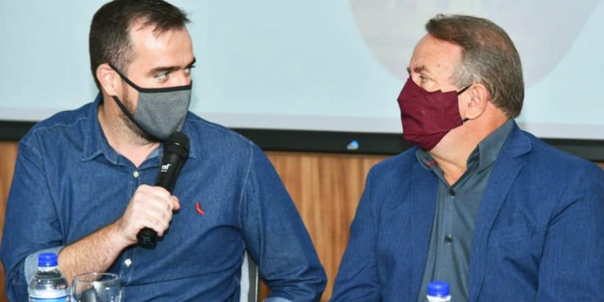 Gustavo Mendanha e Vilmar Mariano