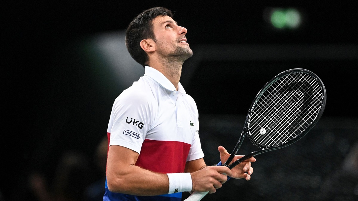 Novak Djokovic durante partida de tênis