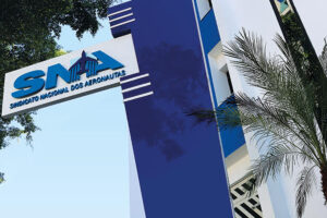 Trabalhadores do setor aéreo cancelam greve programada para dia 29