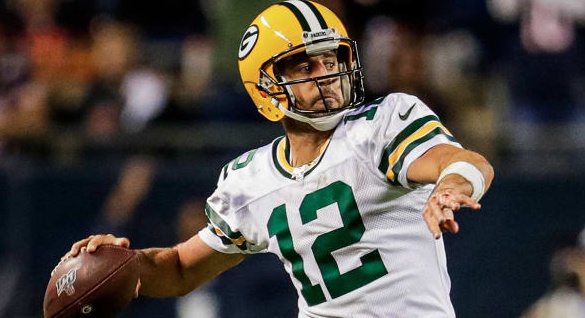 Aaron Rodgers durante partida pela NFL