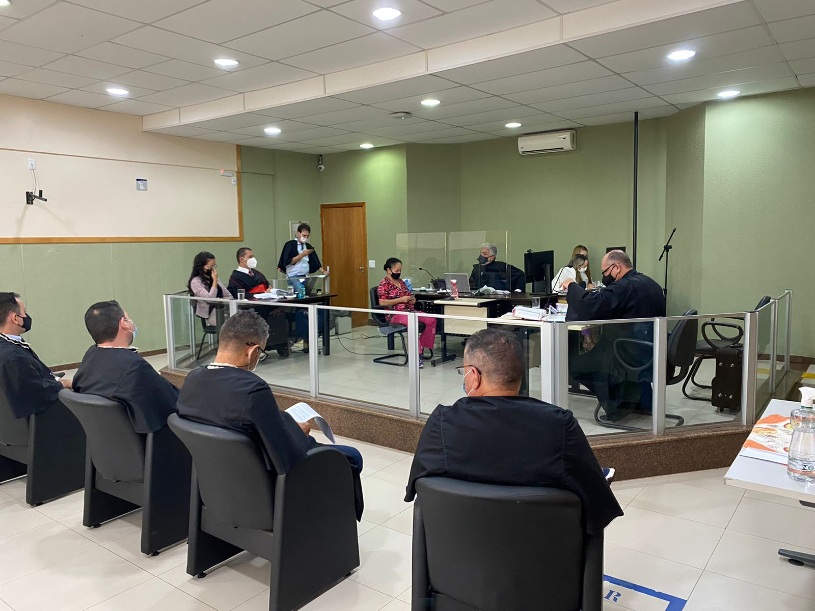 Homem é condenado a 22 anos de prisão por tentar matar esposa e estuprar enteada em Itauçu