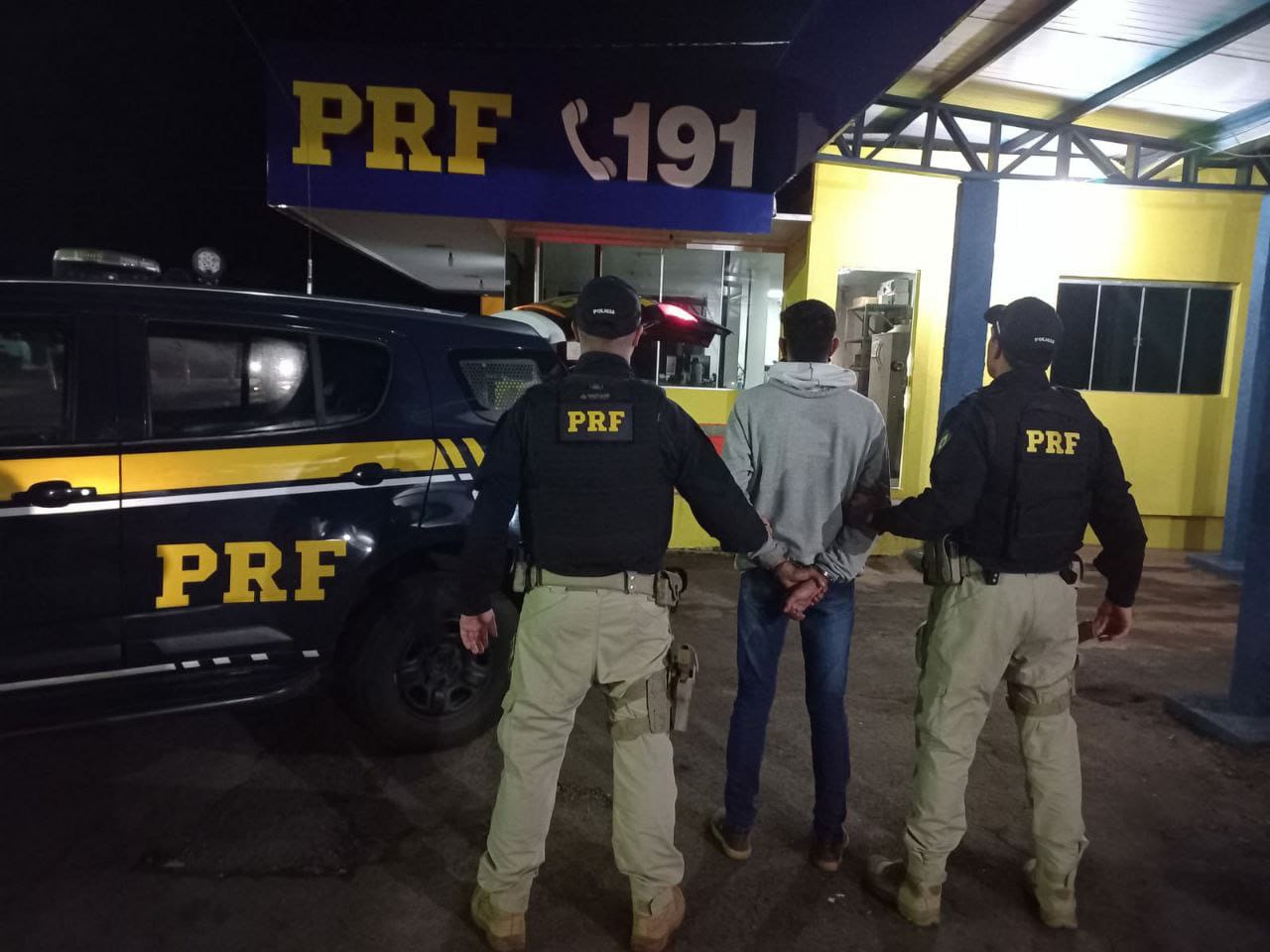 Após compartilhamento de informações, o autor foi preso pela PRF. (Foto: Divulgação/Polícia Civil)