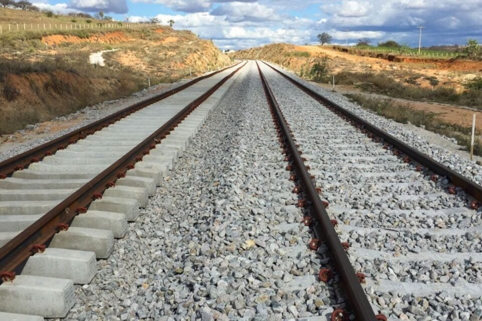 ferrovia