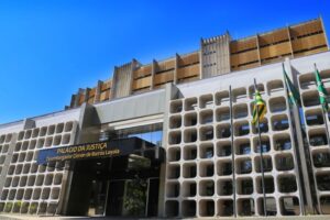 Justiça decide pela liberdade provisória de suspeito de agredir ex-namorada em Goiânia