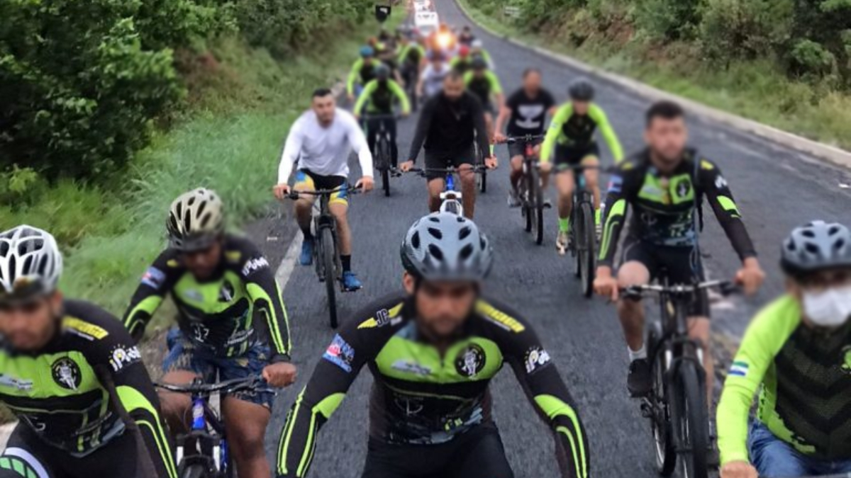 Ciclista morre após cair de bicicleta enquanto fazia uma trilha em Ouvidor