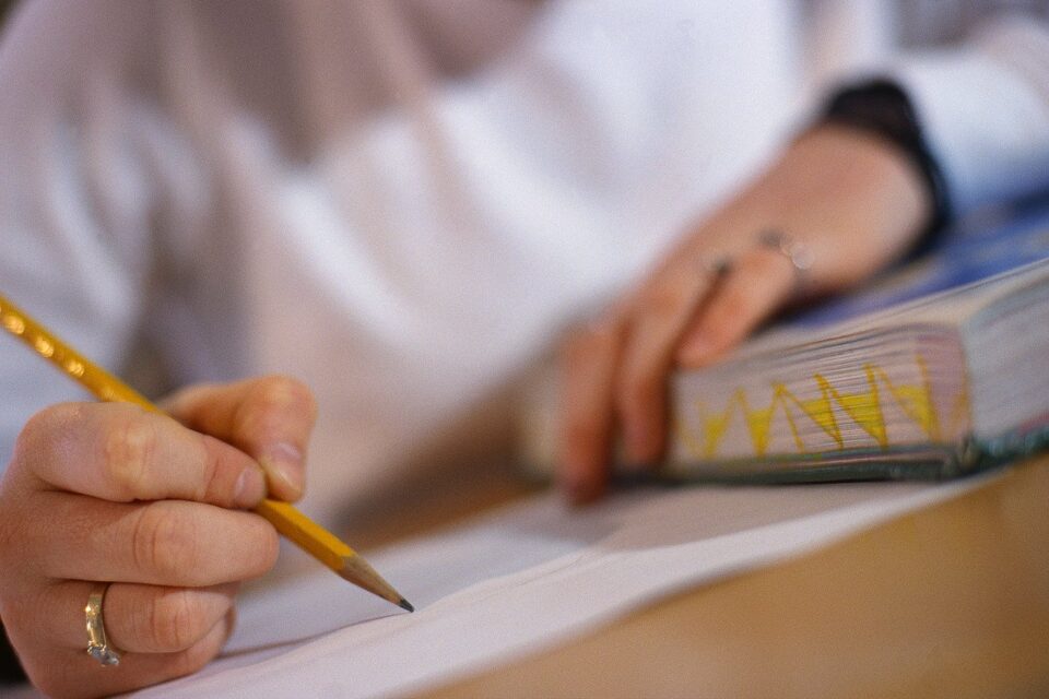 Concurso abre 77 vagas distribuídas em 6 municípios goianos (Foto: Jeso Carneiro)