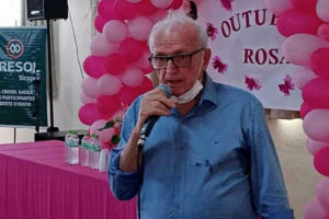 Mulher esfaqueia prefeito de Palmitinho, interior do RS