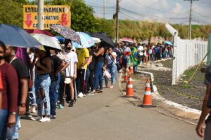 Fila de fās da cantora Marília Mendonça cresce. (Foto:Fotos: Jucimar de Sousa/