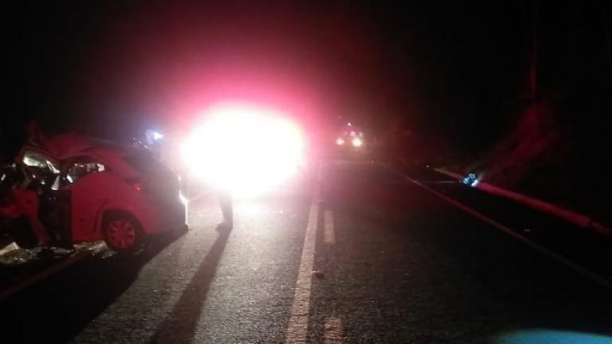 Dois motoristas morrem em acidente na GO-309, em Pires do Rio