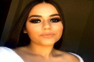 Annelise Lopes Andrade, de 16 anos, vítima de queimaduras no Colégio. (Foto: Reprodução/Redes Sociais)