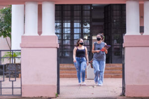 “Achei bem difícil”, diz estudante de Goiânia sobre a redação do Enem 2021