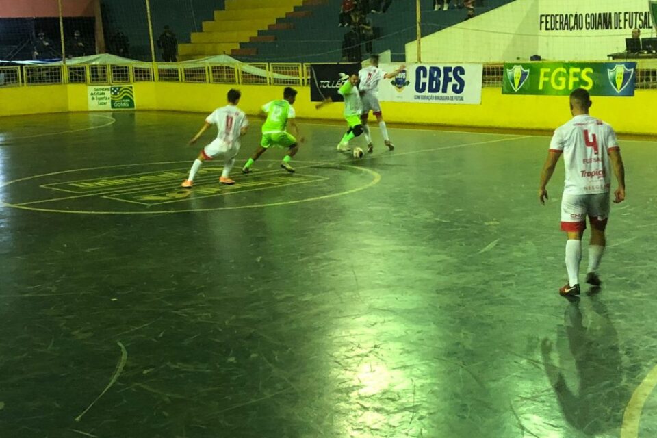 Vila-Universo-x-Corumbaíba-Final-Copa-Goiás-Futsal-1024×768