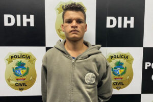 Jovem suspeito de matar o avô de 74 anos a facadas é preso em Abadiânia