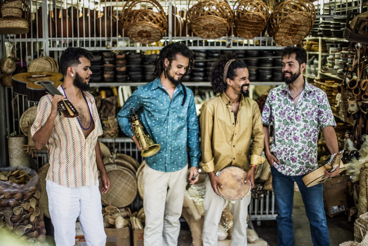 Chorinho na Antiga Estação Ferroviária integrantes da banda Diabo a Quatro, que se apresentam no Chorinho em Goiânia desta sexta