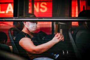 Média de casos de Covid cai e indica início do recuo da variante ômicron no Brasil - (Foto: Jucimar Sousa/Mais Goias)