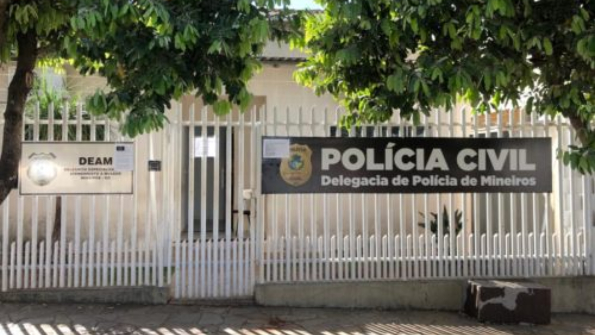 Polícia investiga compra de vaga no curso de medicina em faculdade privada de Mineiros
