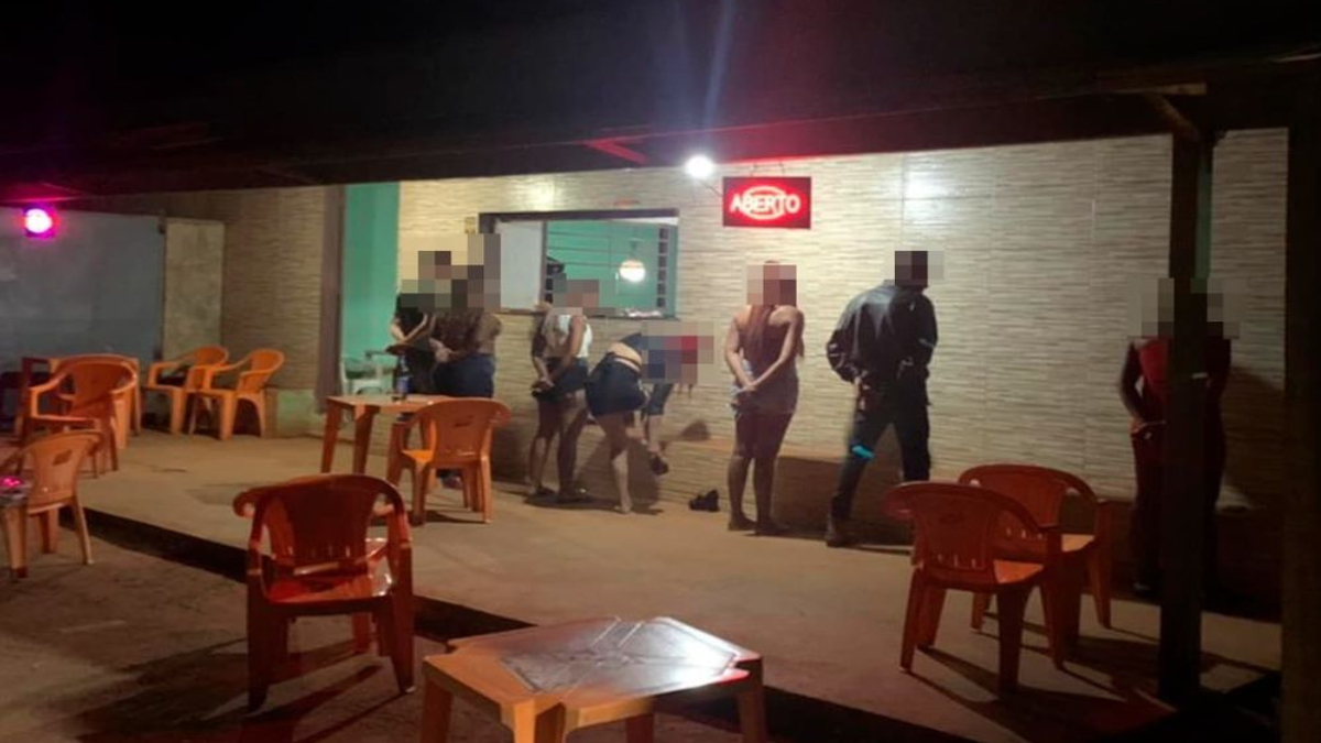 Dois são presos suspeitos comandar casa de prostituição na Chapada dos Veadeiros