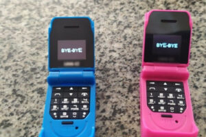 Mulher é detida após tentar entrar em presídio de Catalão com celulares de 5 cm