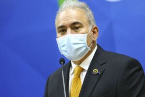 Queiroga reafirma que vacinação de crianças contra Covid não é urgente