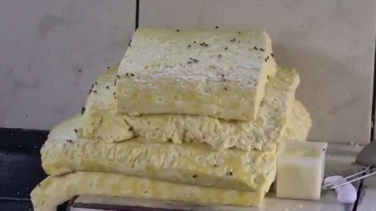 Polícia apreende 370 kg de queijo impróprio para consumo em São Francisco de Goiás