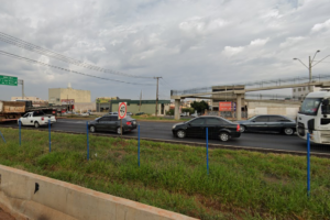 No veículo estavam mais duas crianças, de 4 e 7 anos. Pai embriagado deixa filho de 11 anos dirigir e é preso, em São Paulo detido bêbado