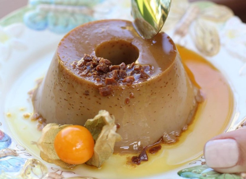 Pudim de doce de leite argentino, opção para comer pudim em Goiânia