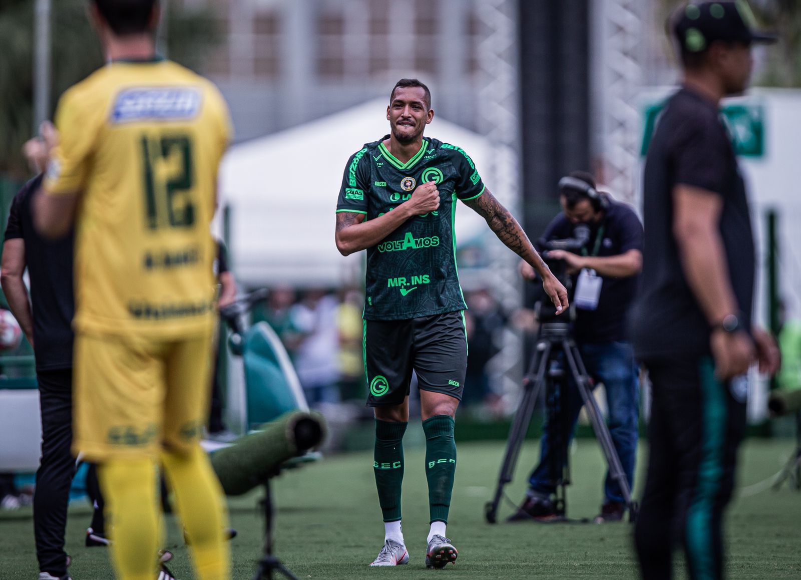 David Duarte se despedindo do Goiás