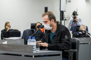 'Querem me prender, me prendam, eu estou cansado', diz dono da Kiss