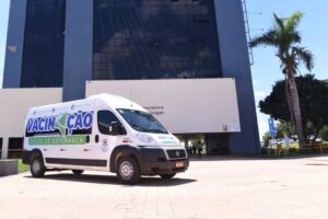 Vacinação itinerante em Goiânia imuniza 800 pessoas em dois dias
