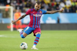 Daniel Alves em jogo pelo Barcelona