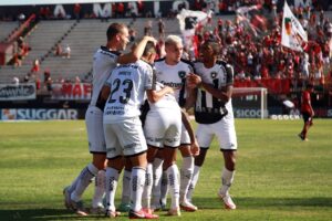 Jogadores do Botafogo durante jogo da Série B