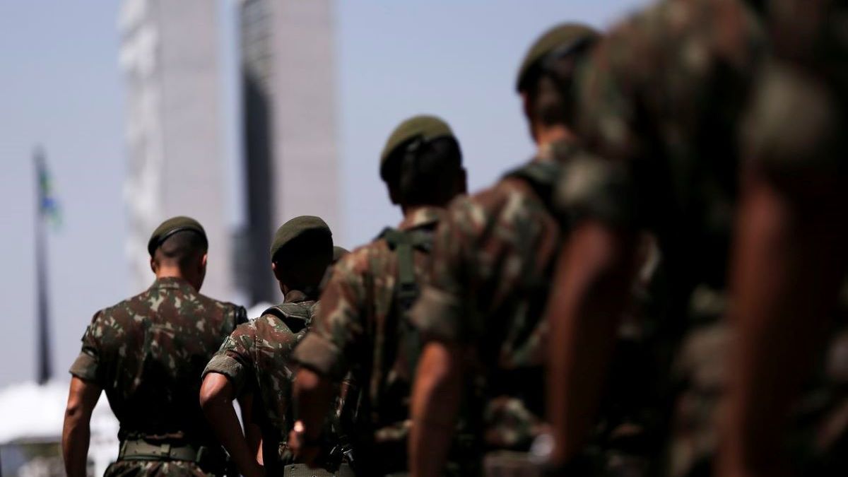 Defesa gasta verba da Covid para comprar filé mignon e picanha, diz TCU