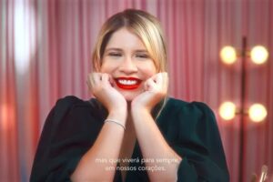 Marca teve o consentimento da família da cantora para lançar os produtos. Marília Mendonça: Océane lança maquiagens em parceria com a cantora