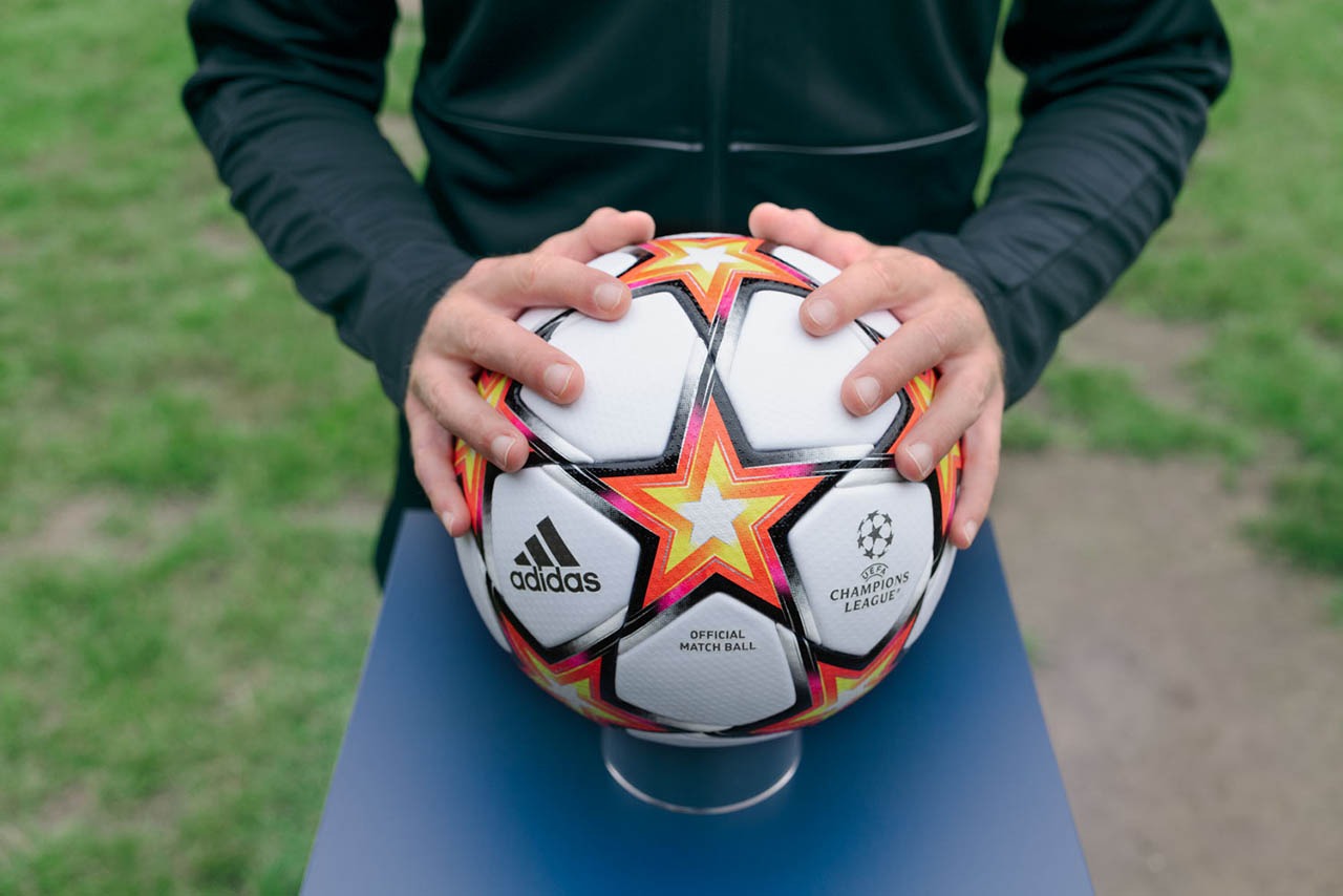 Bola de futebol da Liga dos Campeões