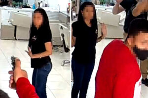 Dupla suspeita de assaltar salão de beleza no Parque Amazônia é presa: vídeo