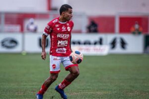 Dudu meio-campo no Vila Nova